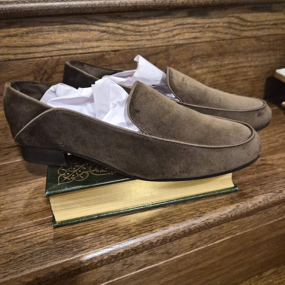 J. Mclaughlin Velvet Brown Loafer Flats Shoes Sz 10 - Picture 1 of 11